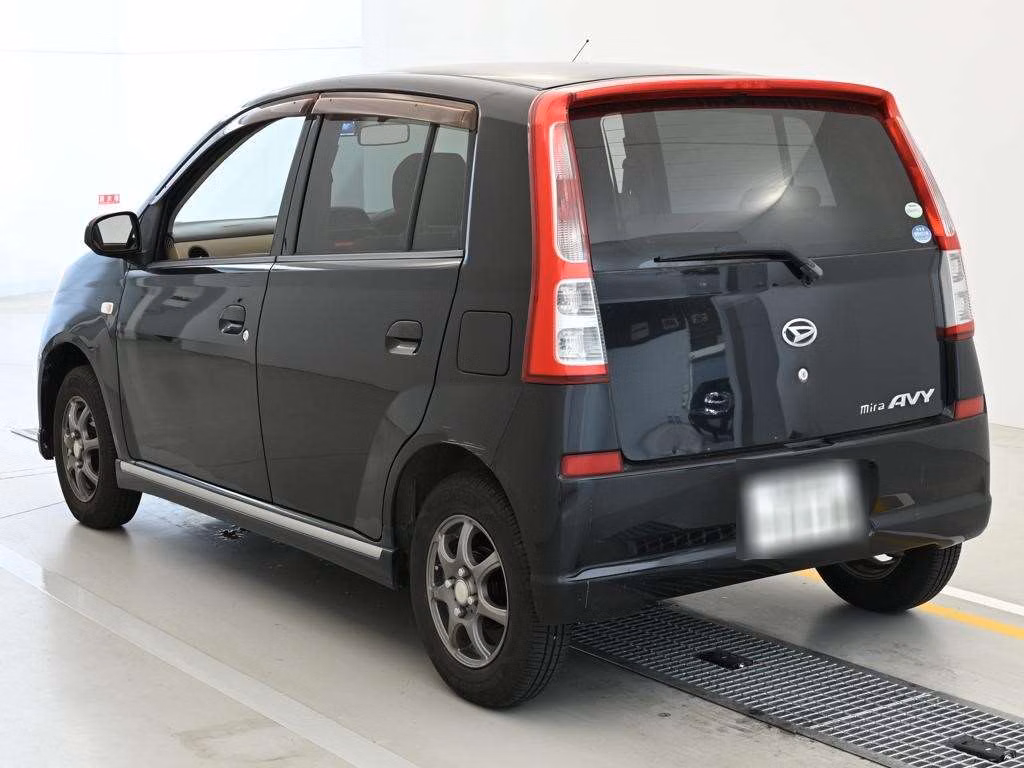 DAIHATSU MIRA AVY