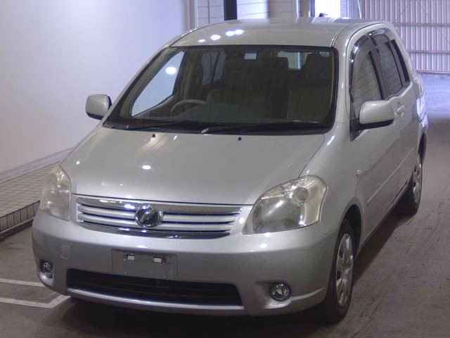 TOYOTA RAUM