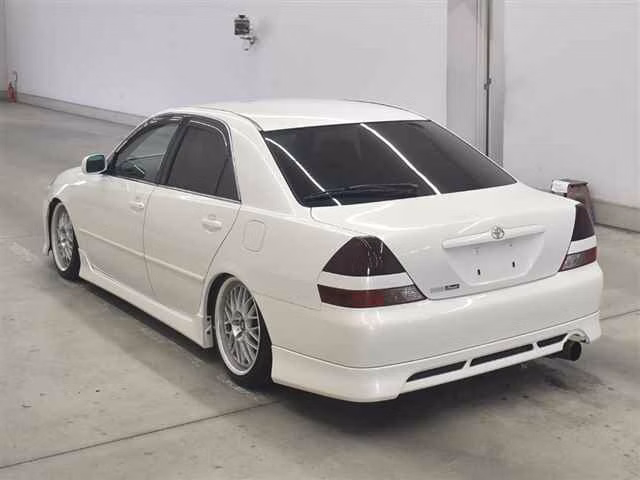 TOYOTA MARK II