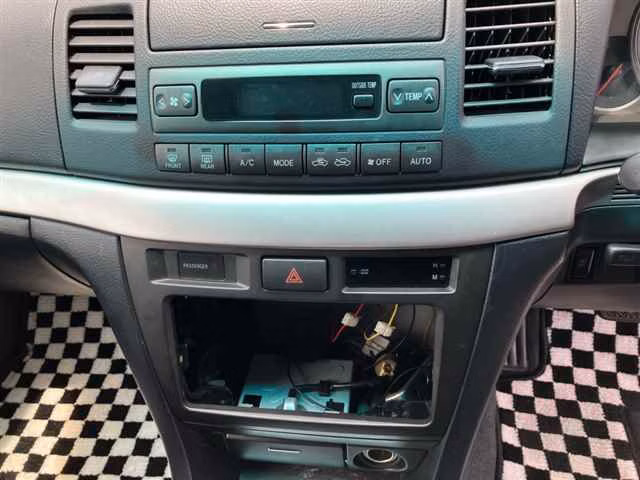 TOYOTA MARK II