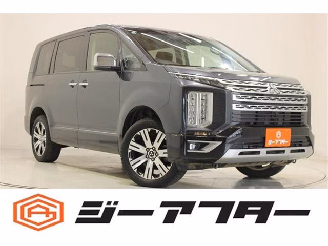 MITSUBISHI DELICA D:5