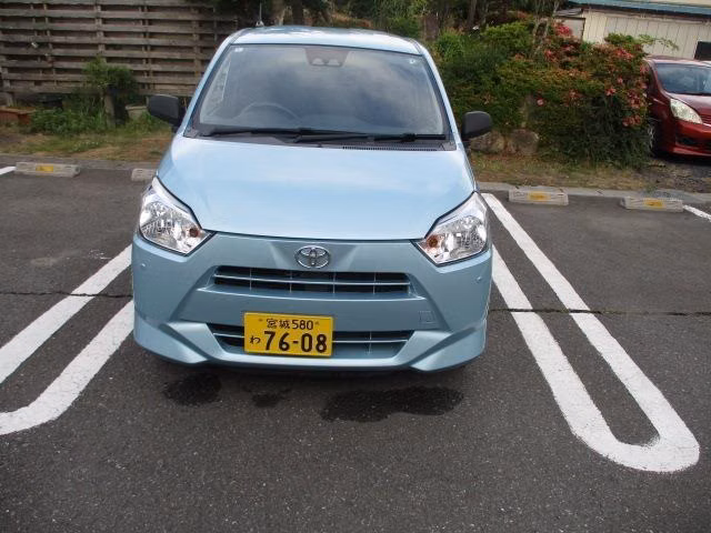 TOYOTA PIXIS EPOCH