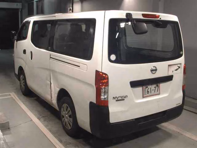 NISSAN NV350 CARAVAN