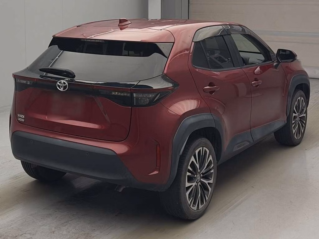 TOYOTA YARIS CROSS