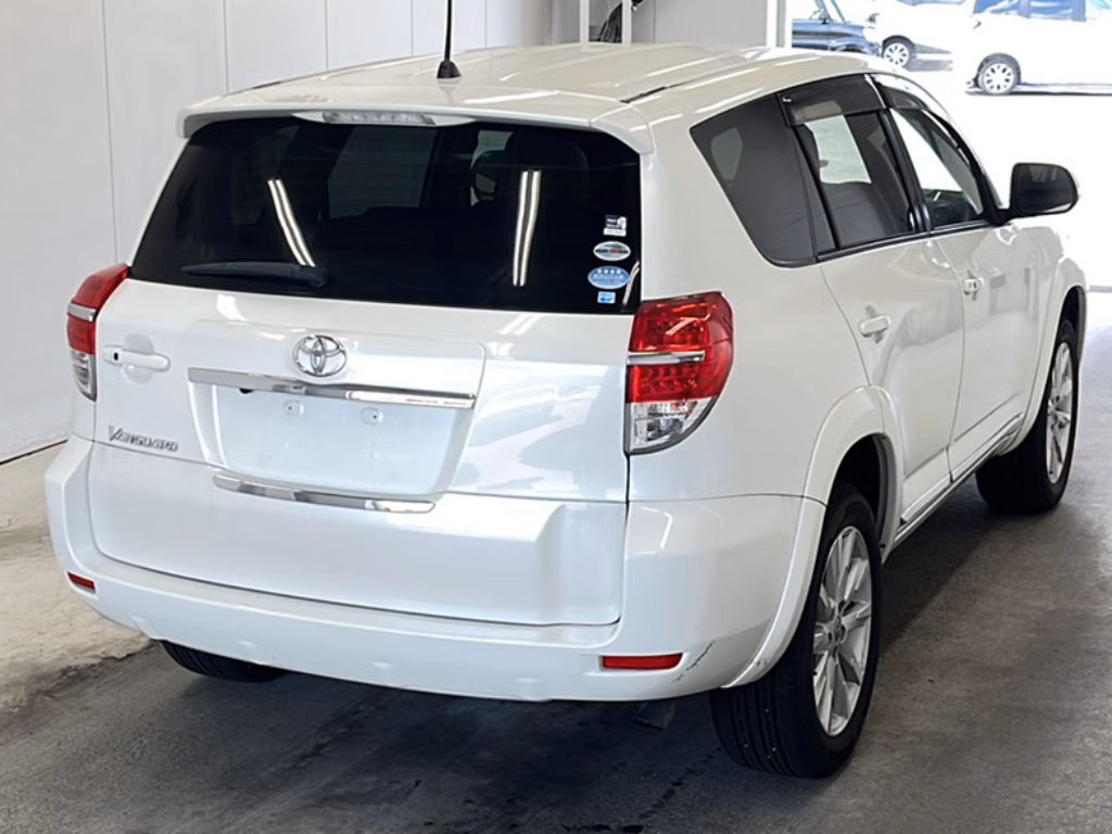 TOYOTA VANGUARD