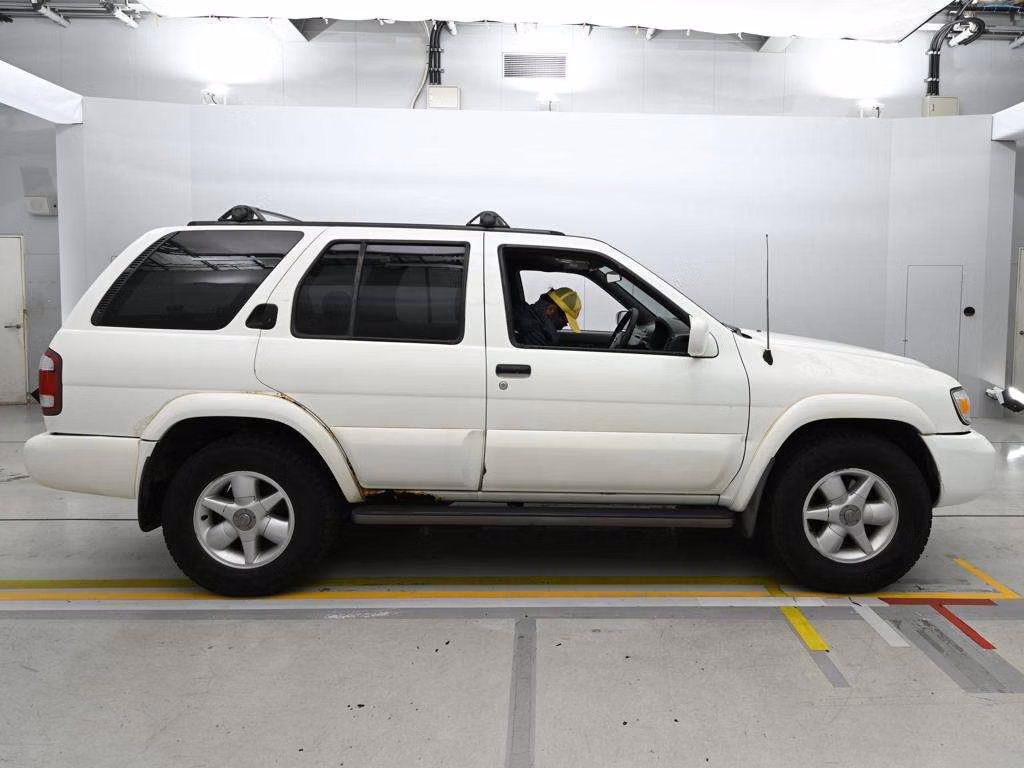 NISSAN TERRANO