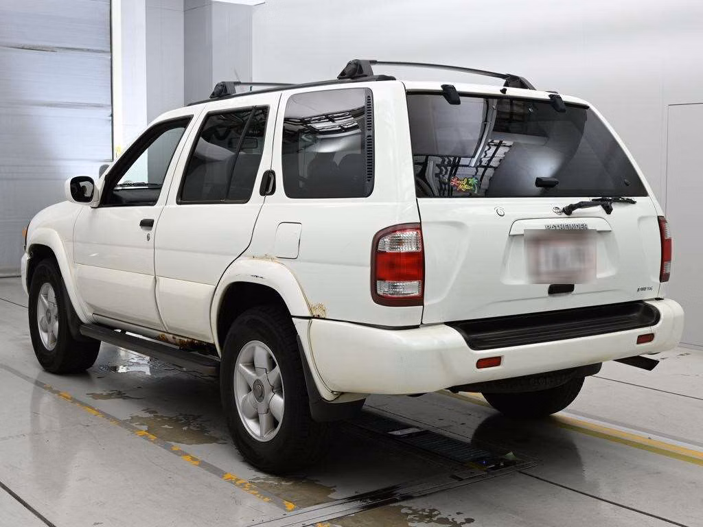 NISSAN TERRANO