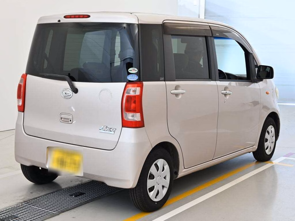DAIHATSU TANTO EXE