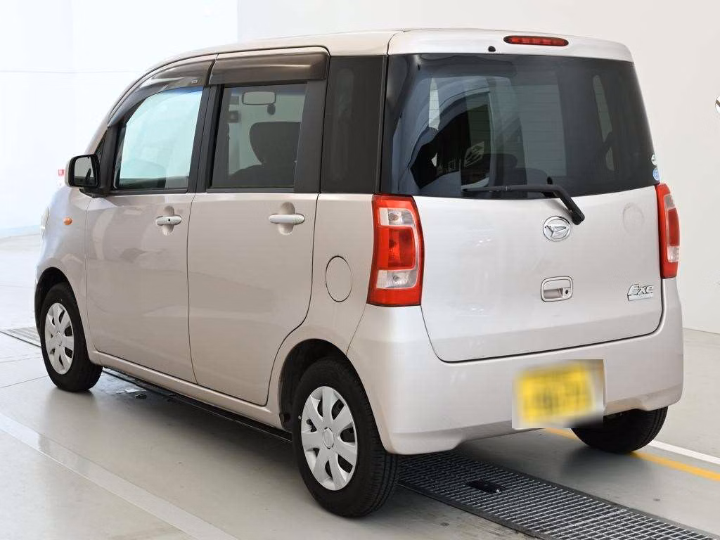 DAIHATSU TANTO EXE