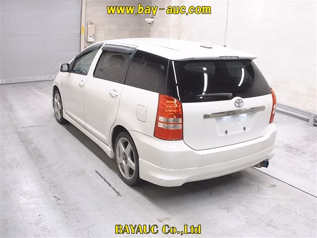 TOYOTA WISH