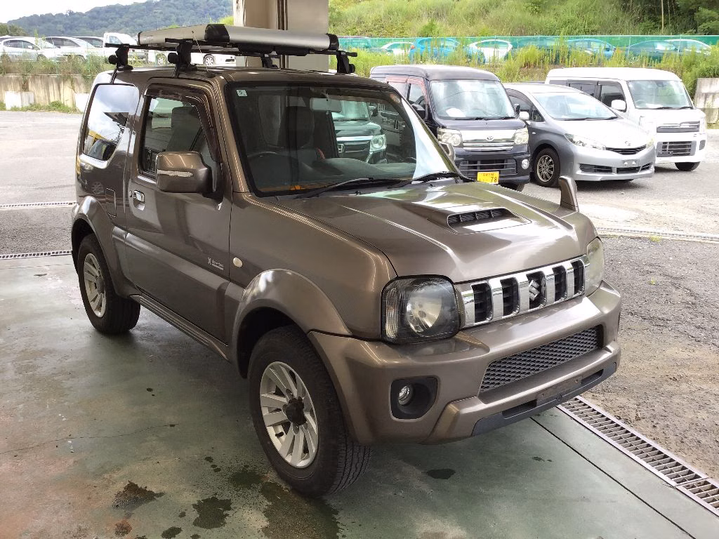 SUZUKI JIMNY SIERRA