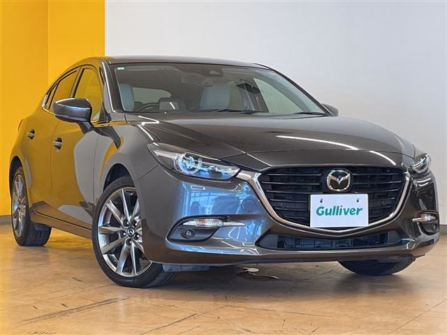 MAZDA AXELA