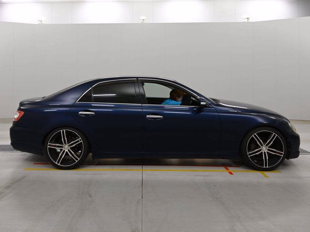 TOYOTA MARK X