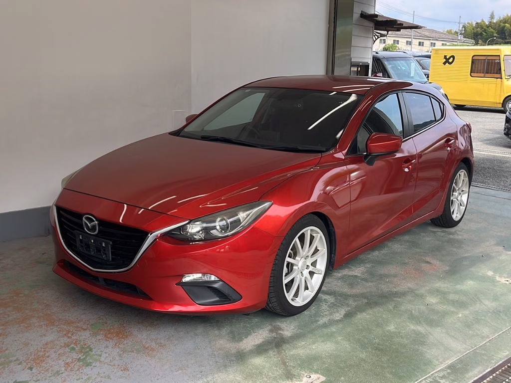 MAZDA AXELA