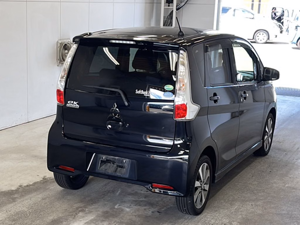 MITSUBISHI EK CUSTOM