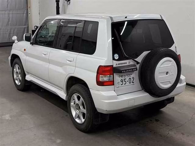 MITSUBISHI PAJERO IO