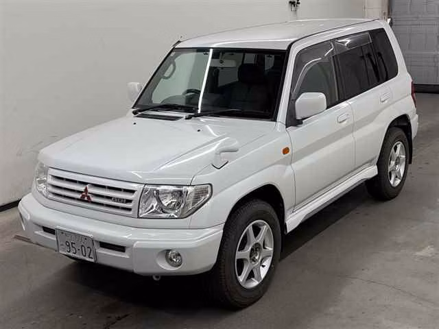 MITSUBISHI PAJERO IO