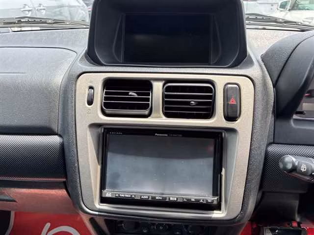 MITSUBISHI PAJERO IO