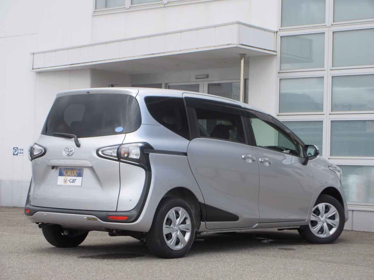 TOYOTA SIENTA