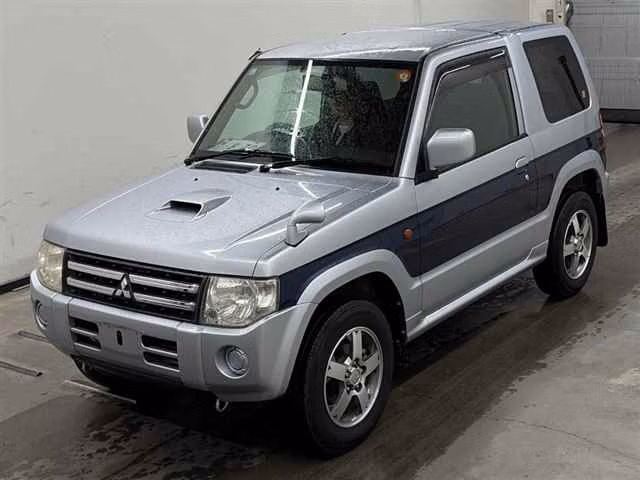 MITSUBISHI PAJERO MINI