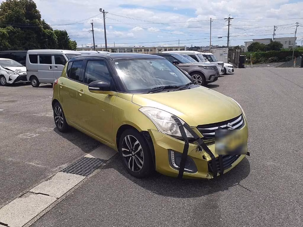 SUZUKI SWIFT