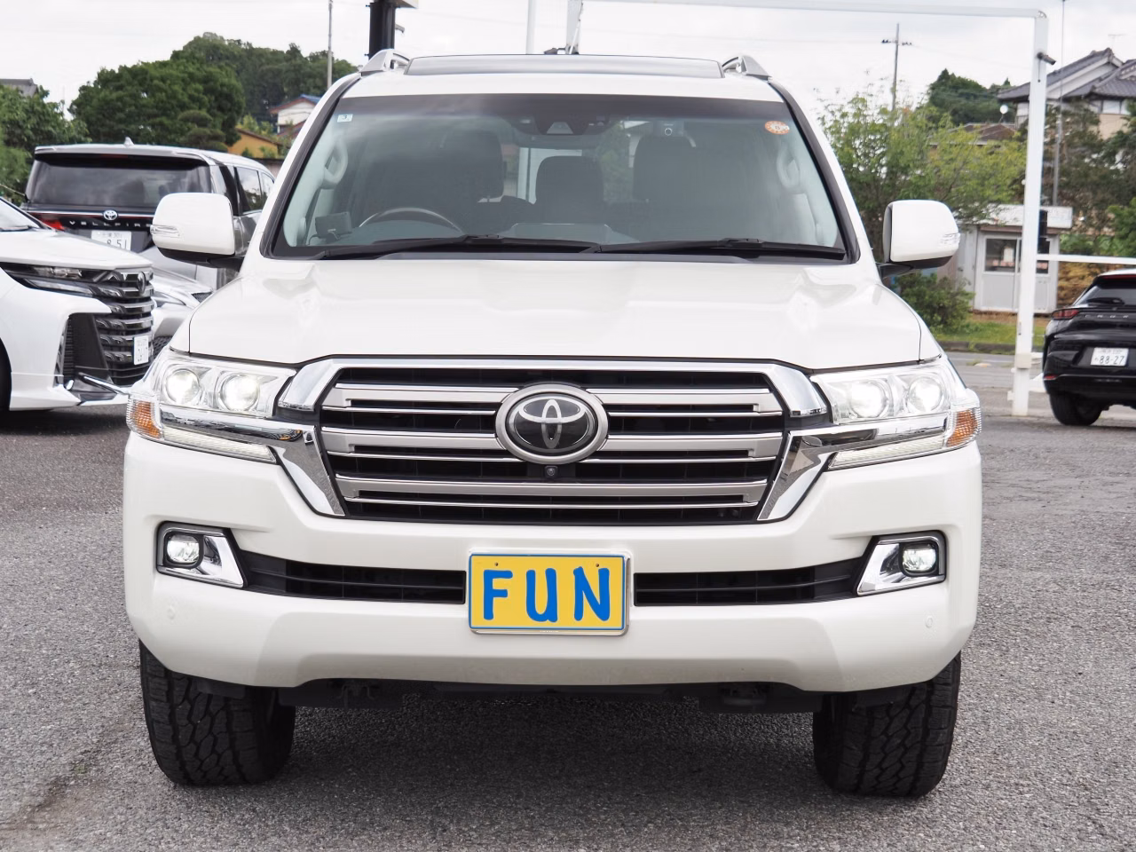 TOYOTA LAND CRUISER