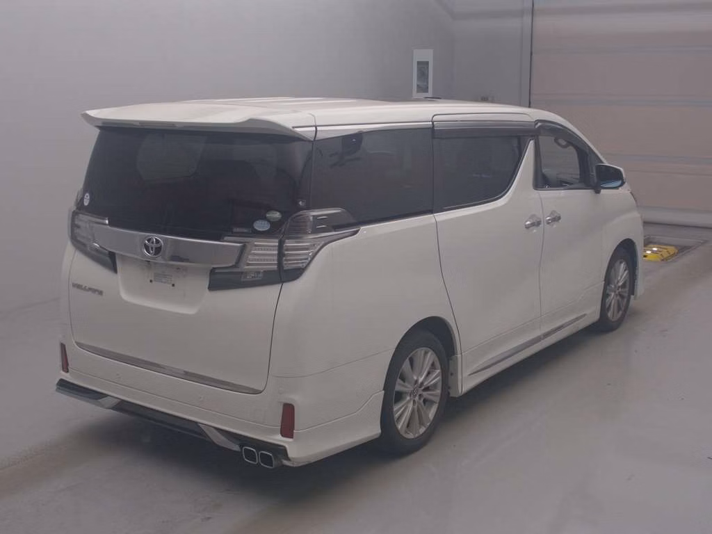 TOYOTA VELLFIRE