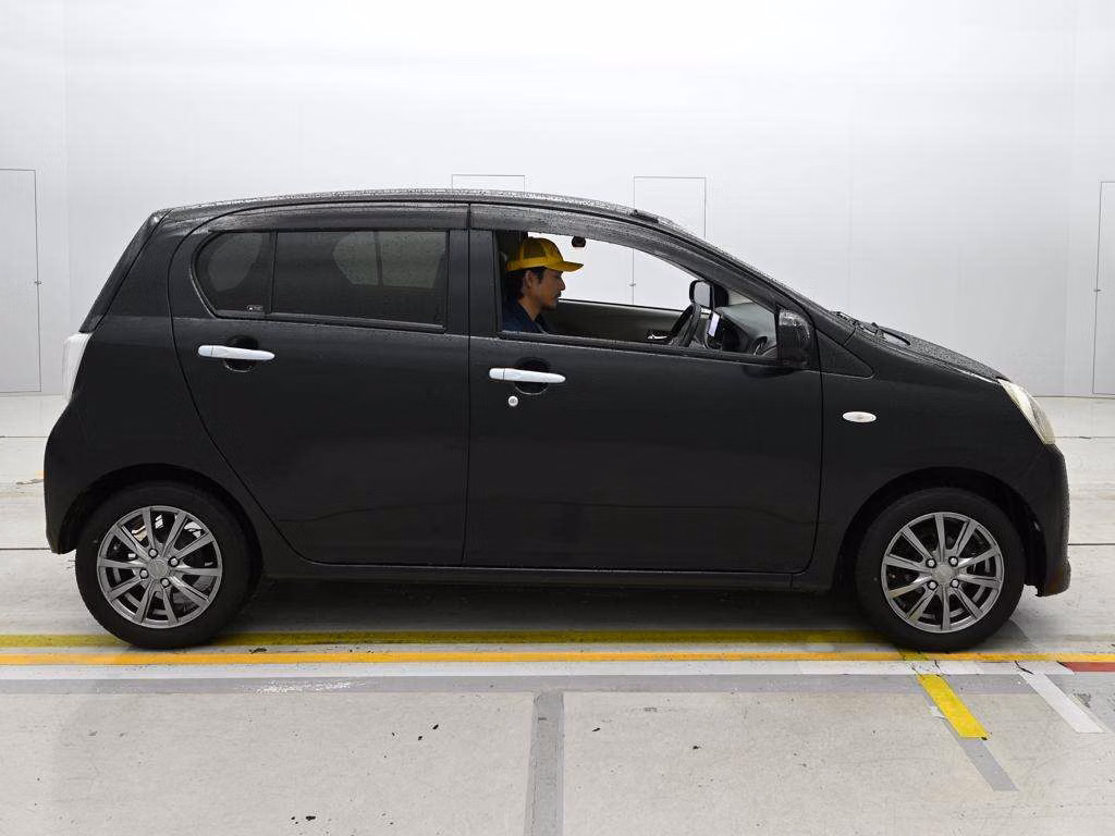 TOYOTA PIXIS EPOCH
