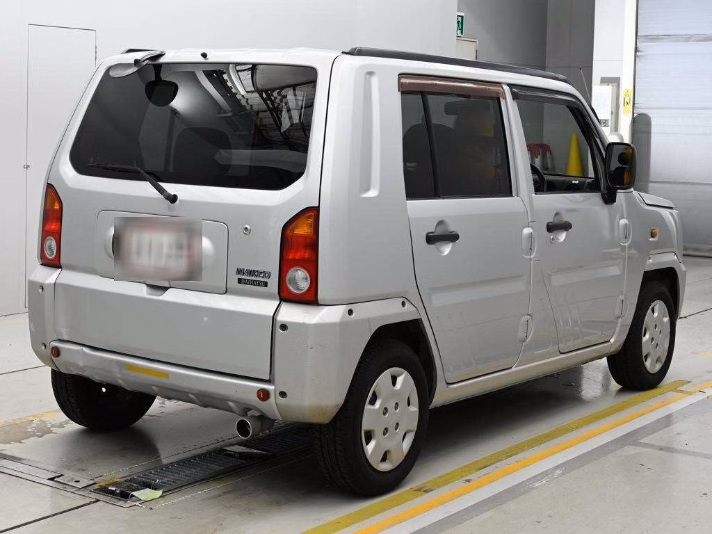 DAIHATSU NAKED