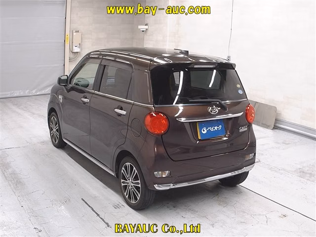 DAIHATSU CAST