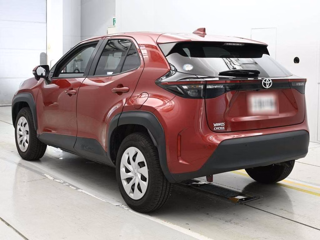 TOYOTA YARIS CROSS