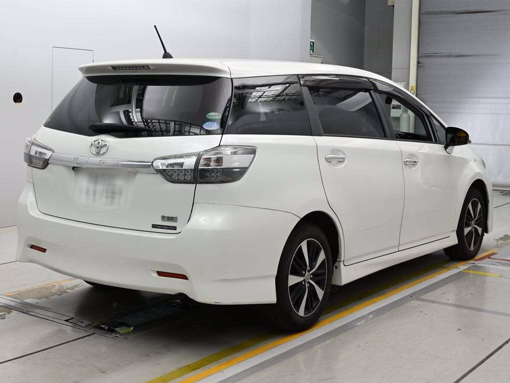 TOYOTA WISH