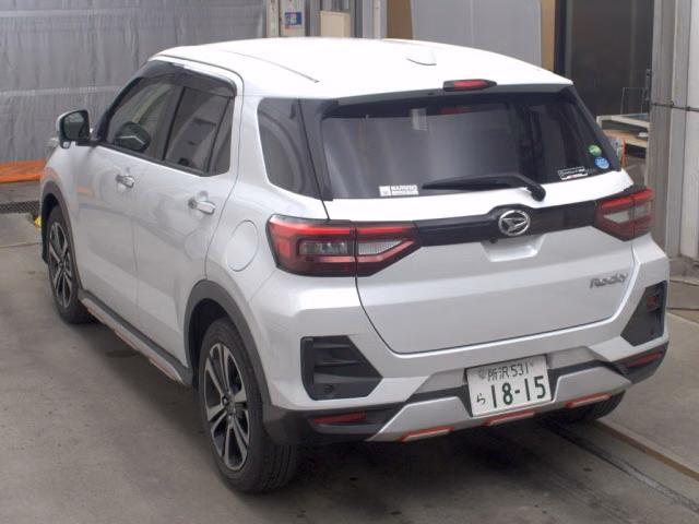 DAIHATSU ROCKY