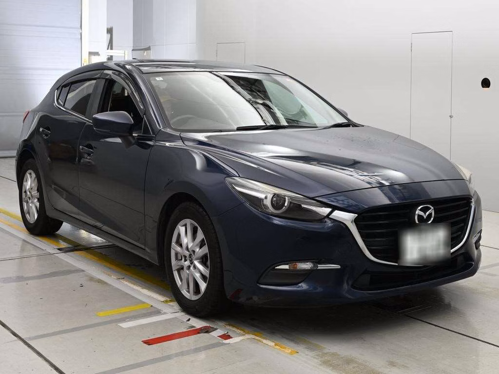 MAZDA AXELA