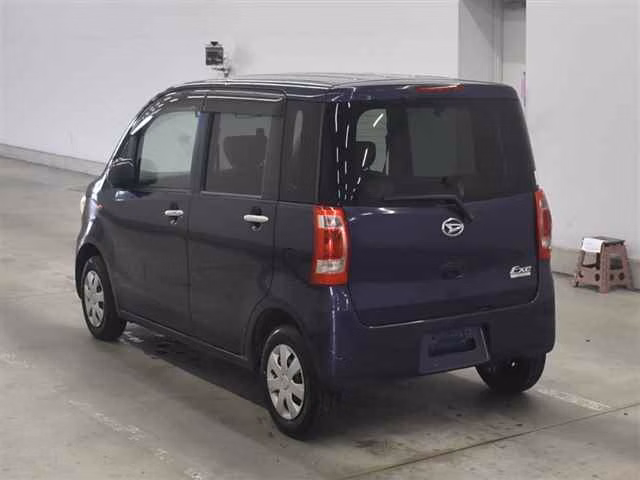 DAIHATSU TANTO EXE