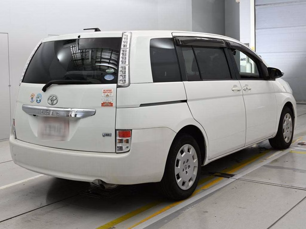 TOYOTA ISIS