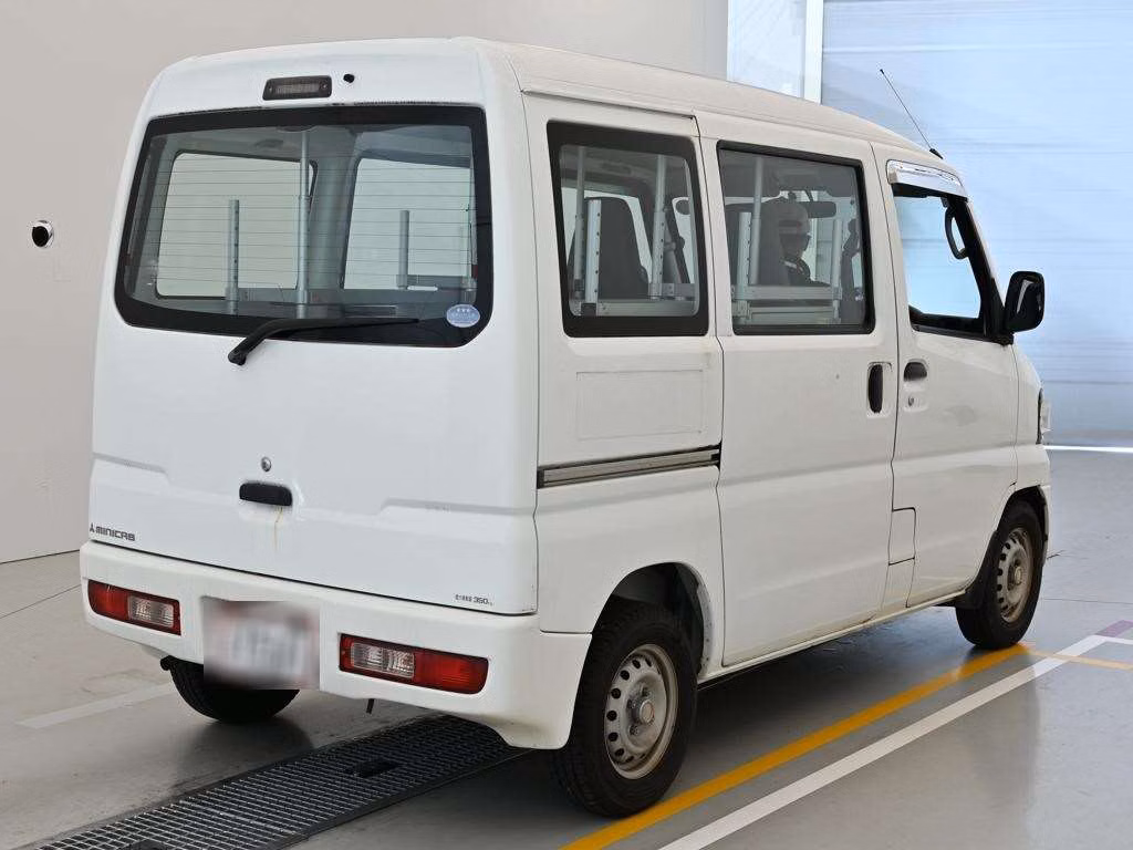 MITSUBISHI MINICAB
