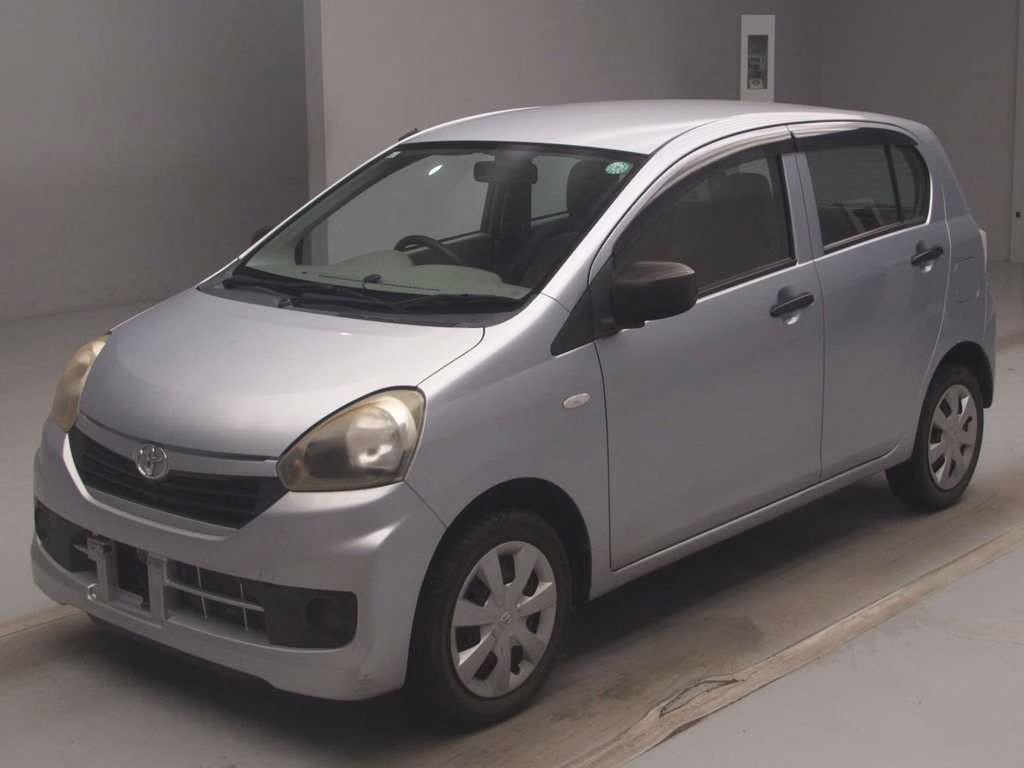 TOYOTA PIXIS EPOCH