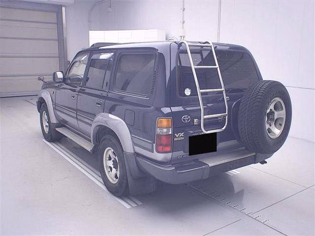 TOYOTA LAND CRUISER