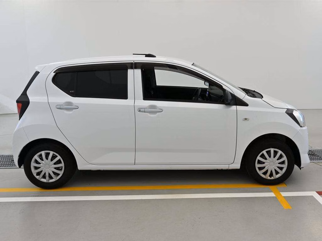 TOYOTA PIXIS EPOCH