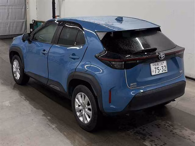 TOYOTA YARIS CROSS