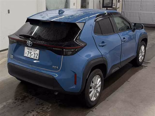 TOYOTA YARIS CROSS