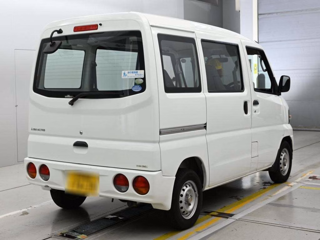 MITSUBISHI MINICAB
