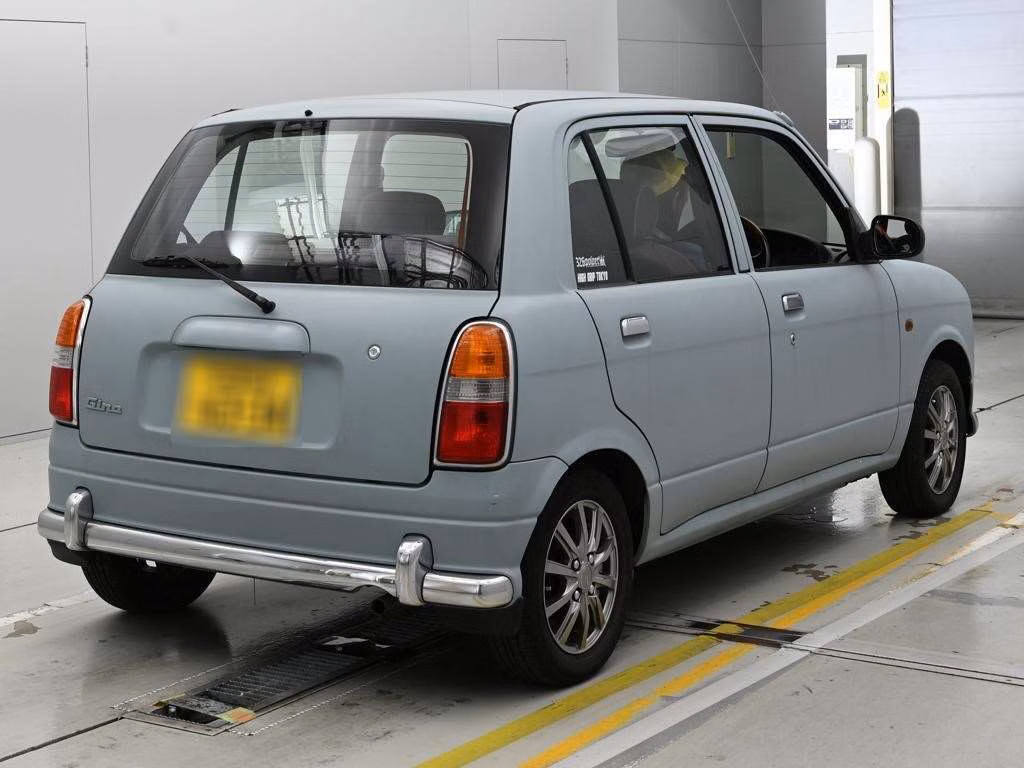 DAIHATSU MIRA GINO