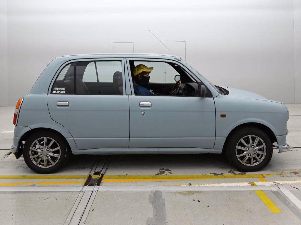 DAIHATSU MIRA GINO