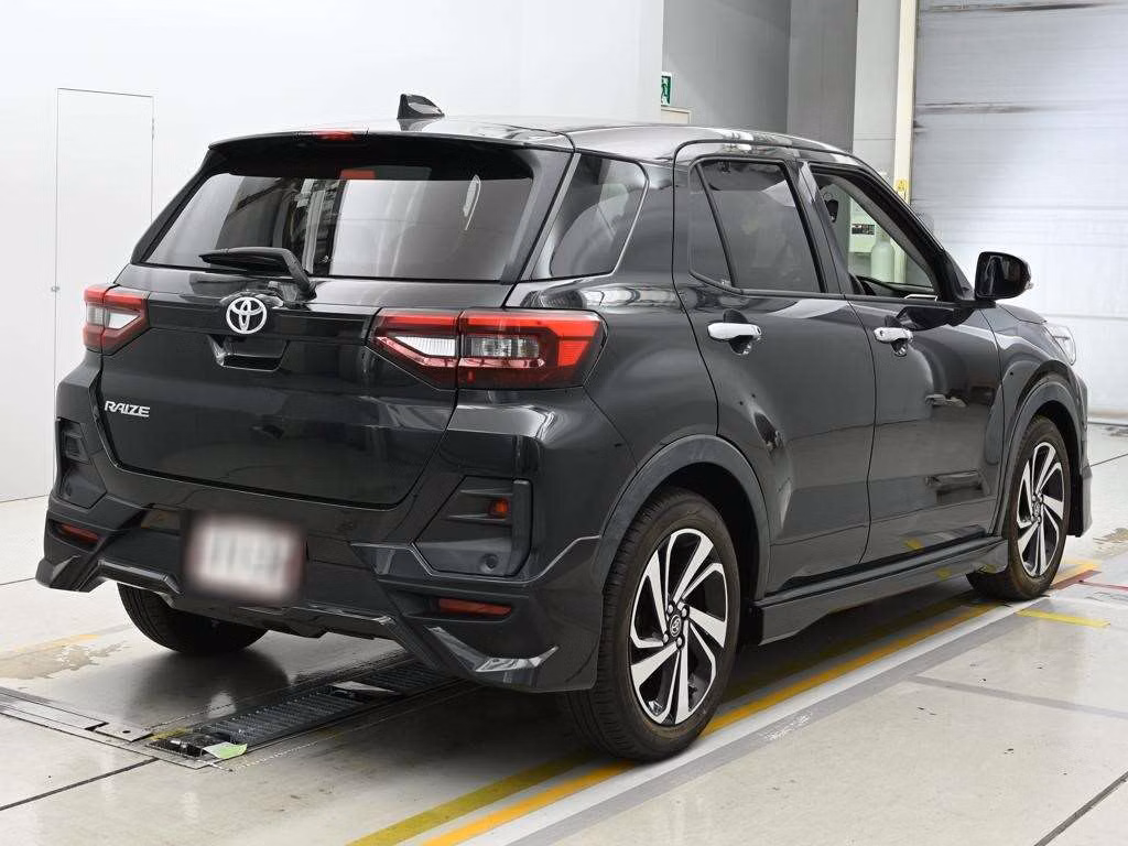 TOYOTA RAIZE