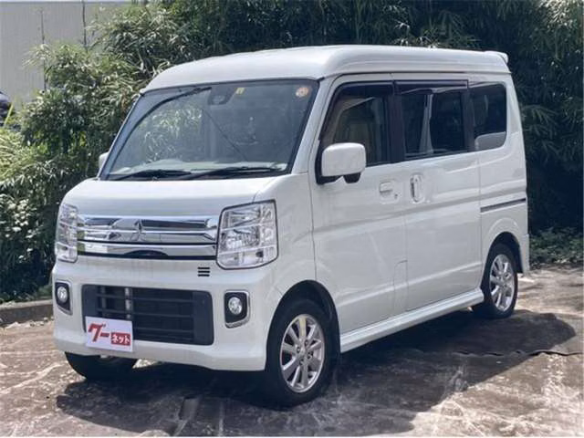 MITSUBISHI TOWN BOX