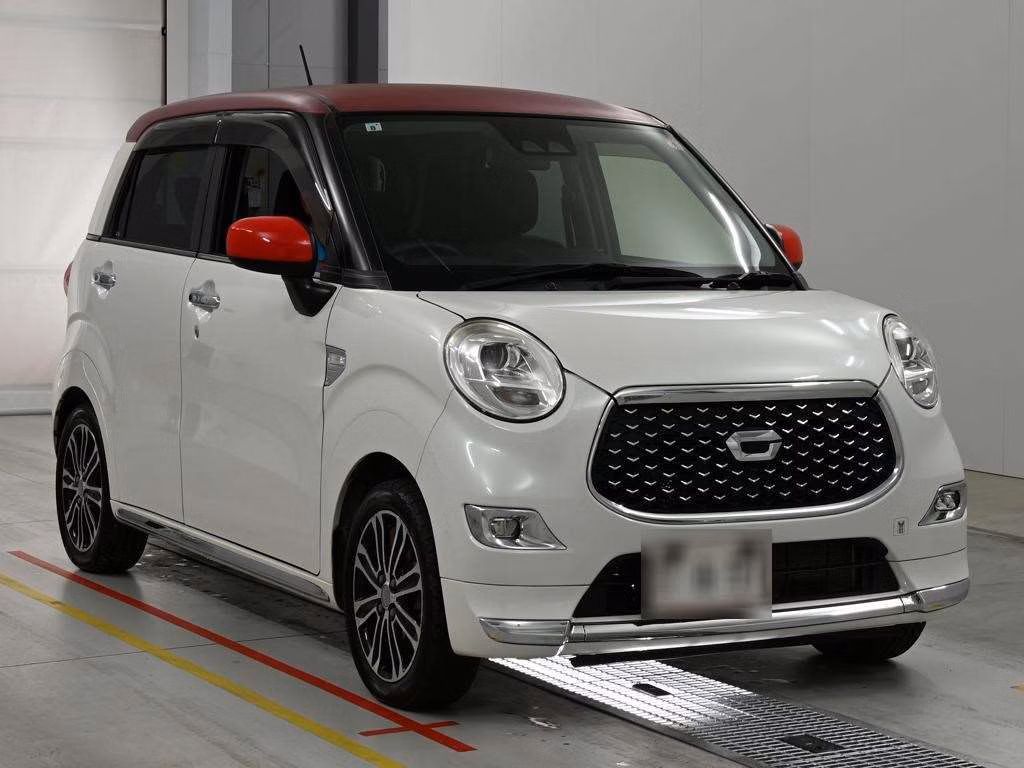 DAIHATSU CAST