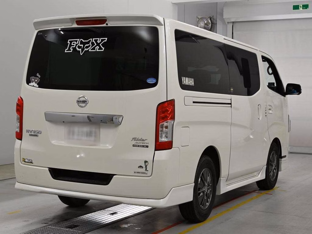 NISSAN NV350 CARAVAN