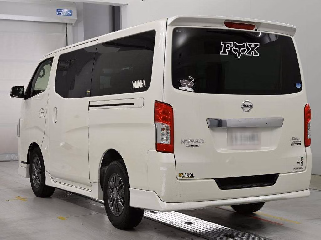 NISSAN NV350 CARAVAN